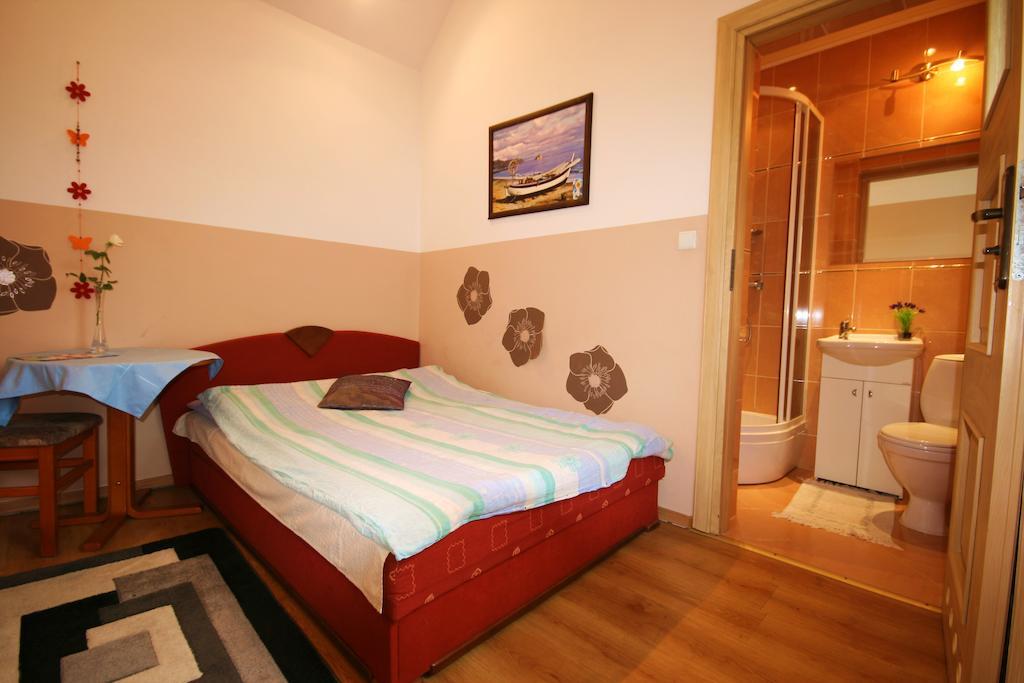 Pokoje Klaudia Ujście-Darłowskie Habitación foto