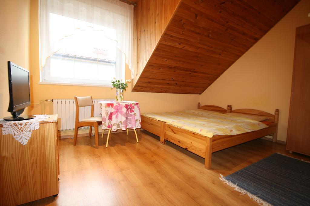 Pokoje Klaudia Ujście-Darłowskie Habitación foto
